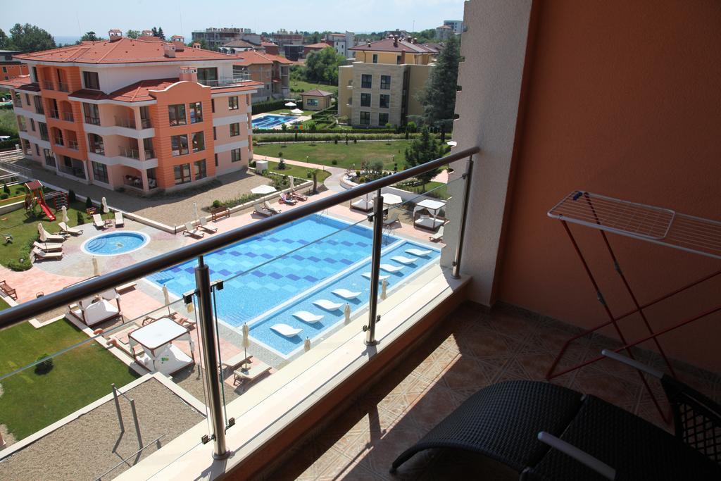 Apartment In St. Constantine And Helena Szent Konstantin és Elena Kültér fotó