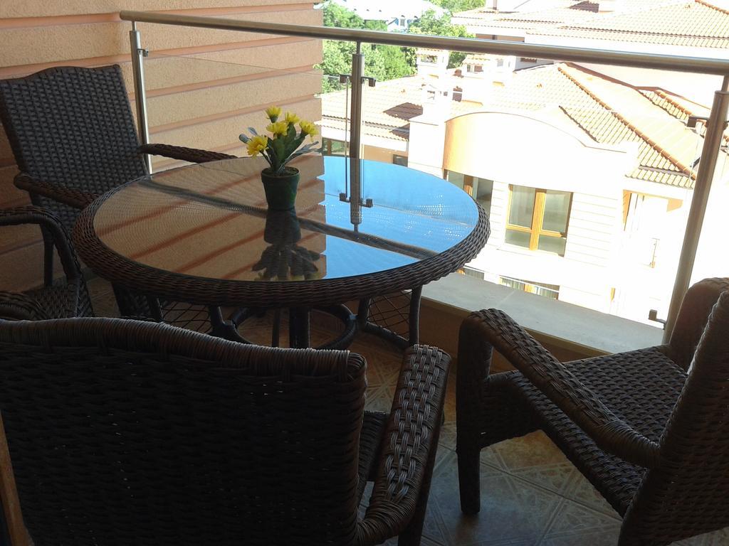 Apartment In St. Constantine And Helena Szent Konstantin és Elena Kültér fotó